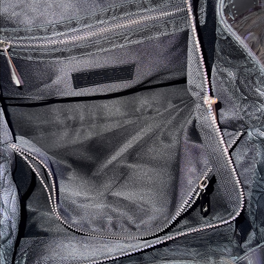 ISADORA ITALIAN LEATHER PURSE! - Picture 11 of 12